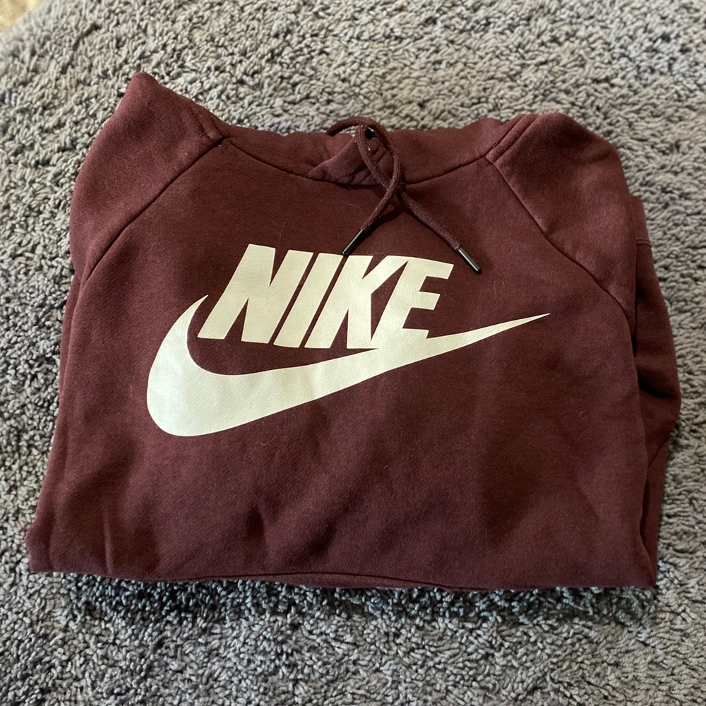Nike sweatshirt